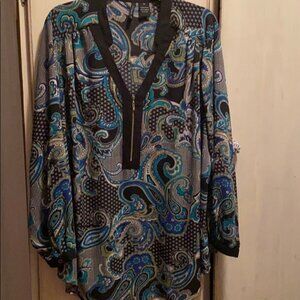 New Directions Woman Paisley Blouse